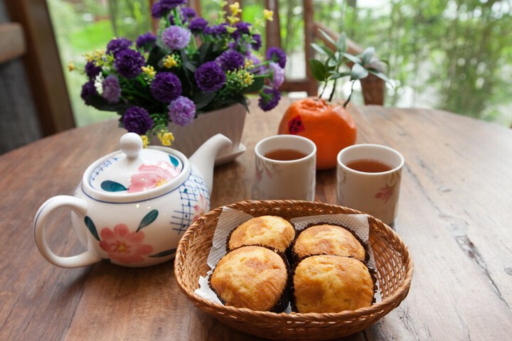 Breakfast/Coffee Service 49 of 73