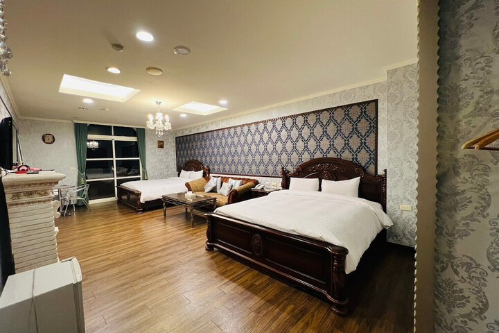 Room 19 of 67