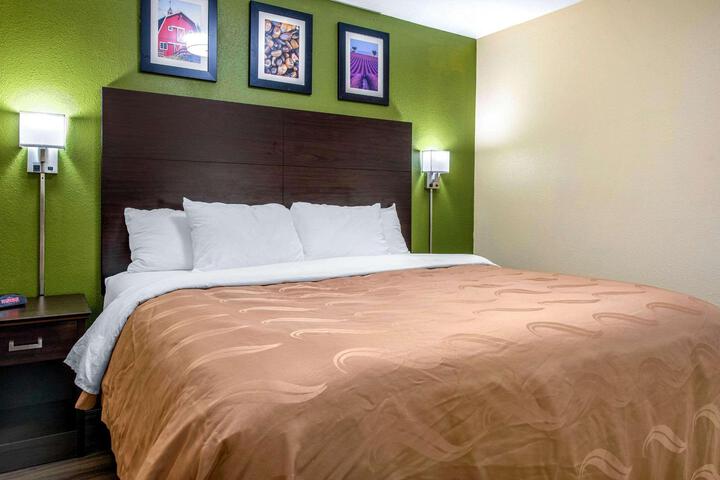 1 King Bed Accessible (1 of 9)