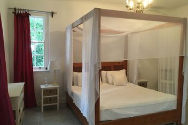 Room 18 of 52