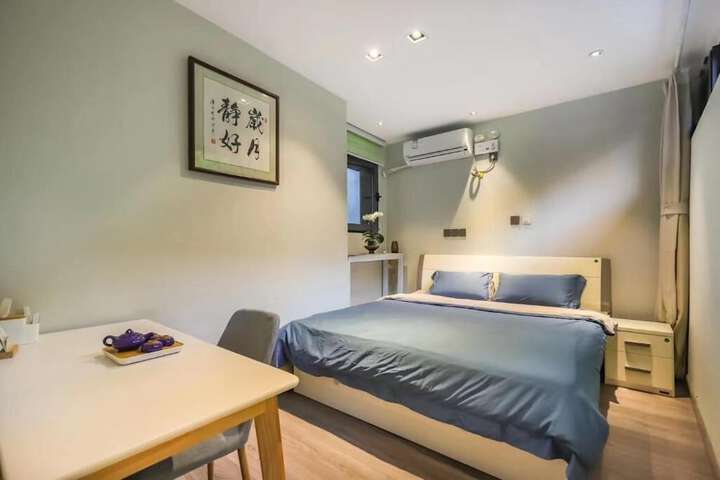 Room 19 of 48