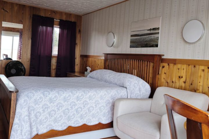 Room 5 of 13