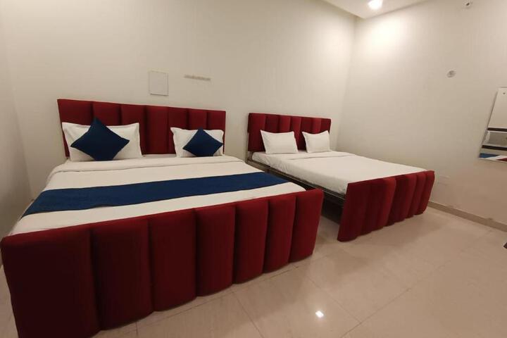 Hotel Shyam Palace Near Kapurthala Mahanagar Lucknow