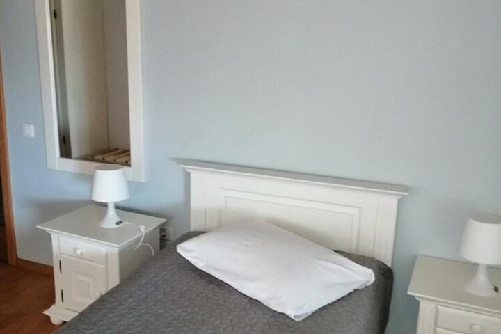 Room 14 of 65