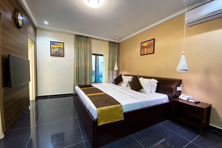 Room 14 of 31