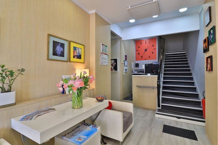 Guest Lobby