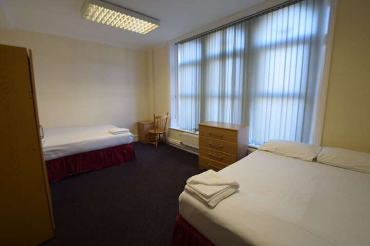 Room 18 of 32