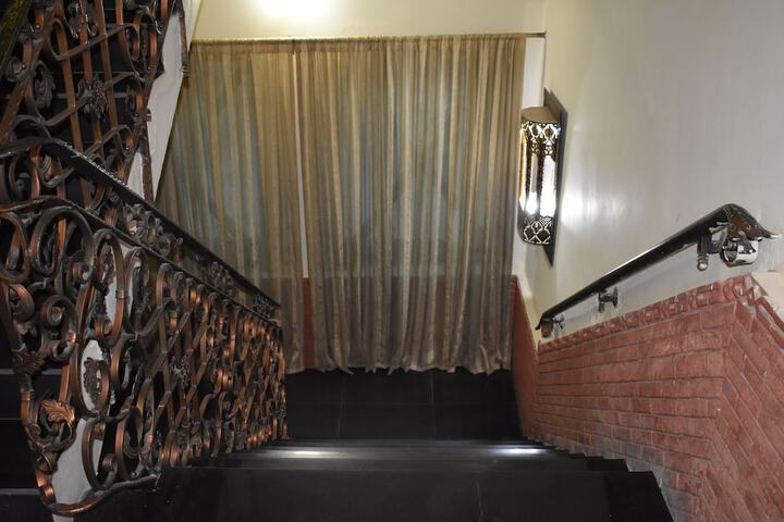 Hotel 8 of 8