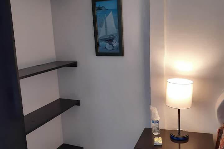 Room 29 of 86