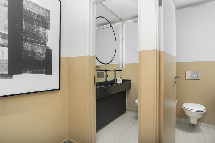 Room 35 of 57