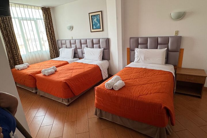 Room 4 of 15