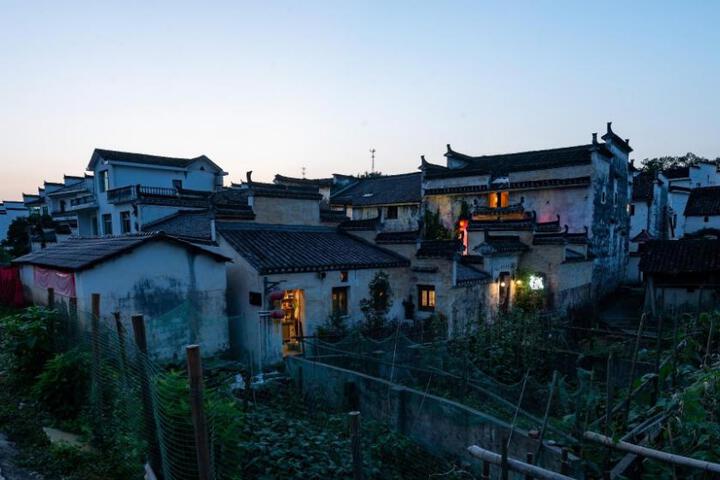 Floral Hotel Leisurely Life Wuyuan