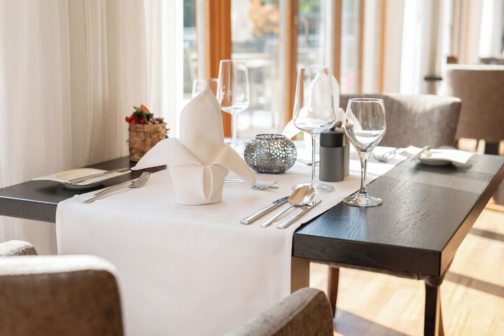Dining 62 of 71