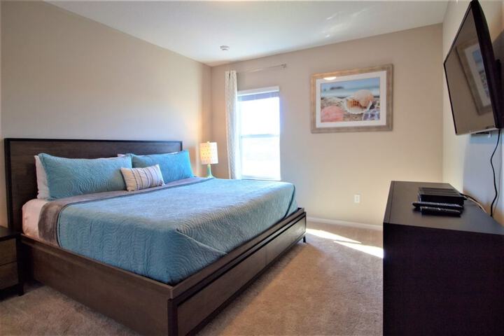 Room 25 of 64