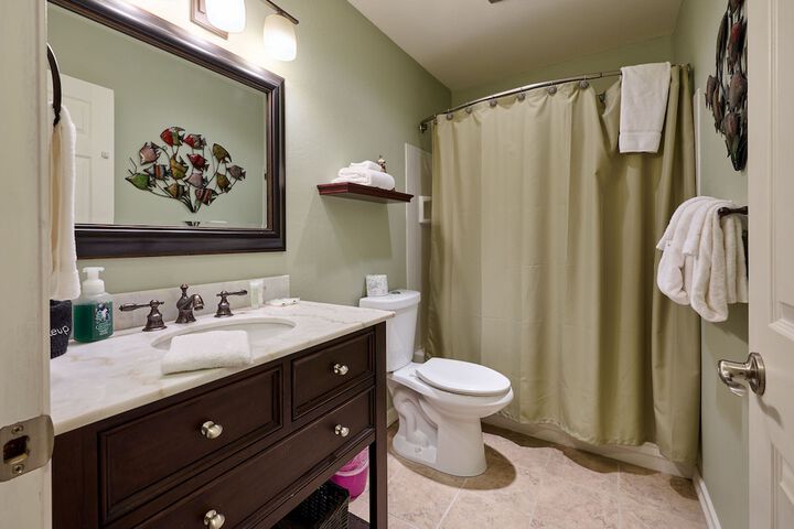 Room 213 of 254