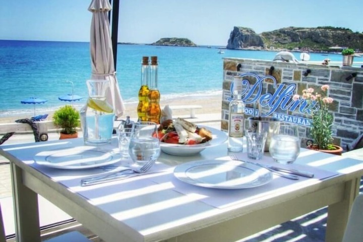 Dining Photos