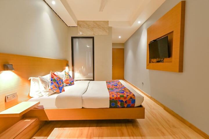 Room 20 of 32