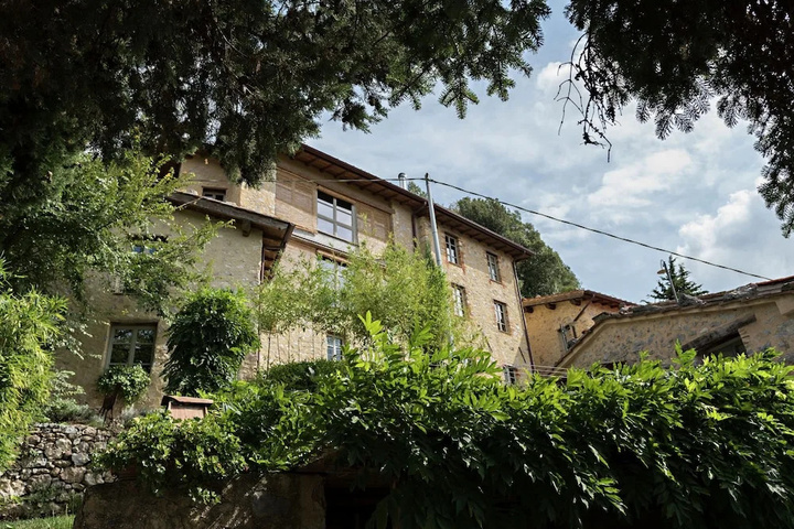 Very Impressive in The Heart of The Tuscan Hills With Shared Pool VR