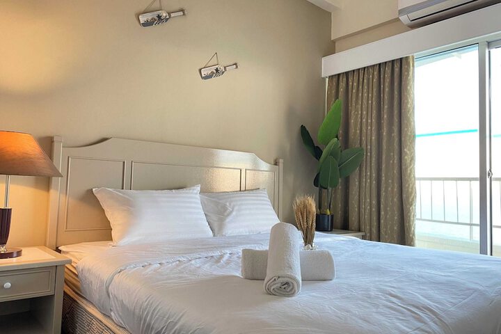 Room 40 of 650