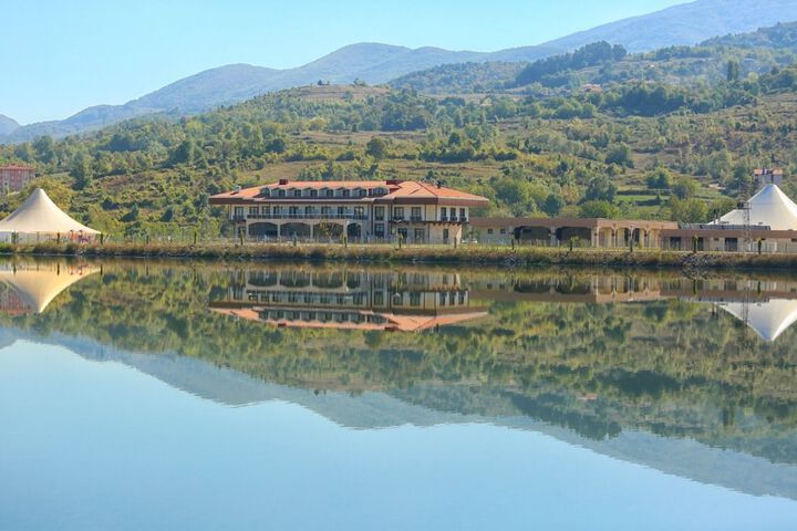 Hotel 86 of 87