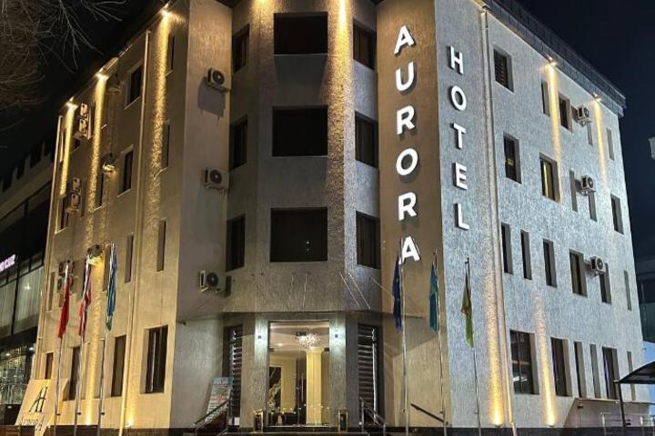 Aurora Hotel