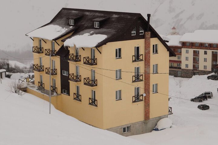 Hotel 4 of 20