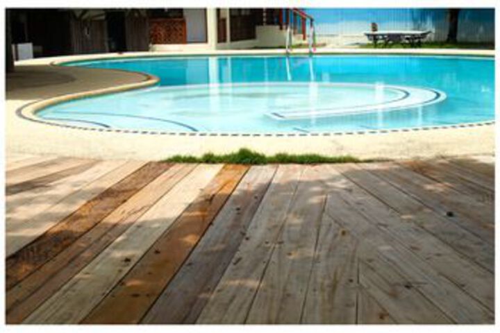 Pool 93 of 124