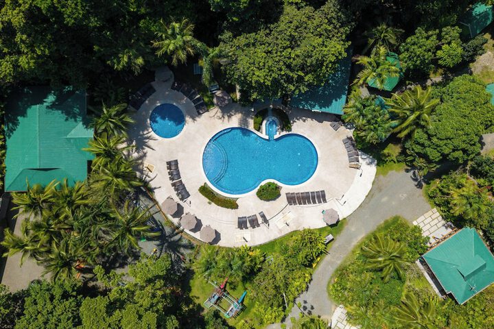 Exterior of Manzanillo Caribbean Resort