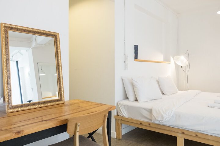 Room 60 of 100