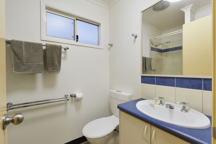 Room 54 of 96