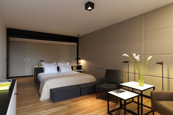 Room 7 of 88