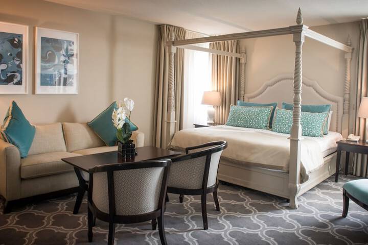 Room 12 of 41