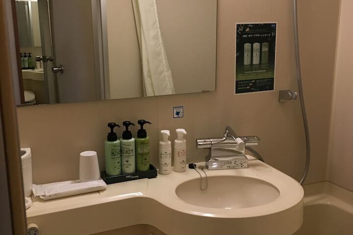 Room 20 of 36