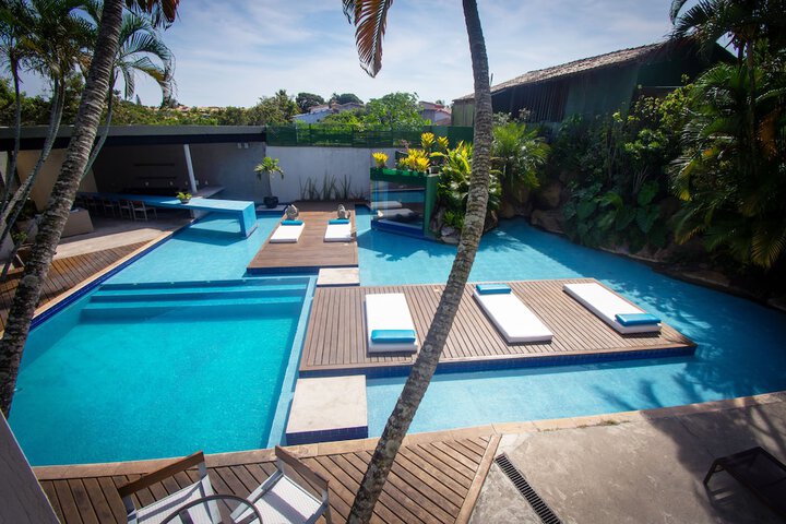 Pool 62 of 110
