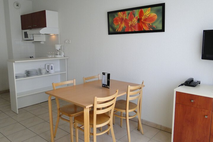 Dining Photos