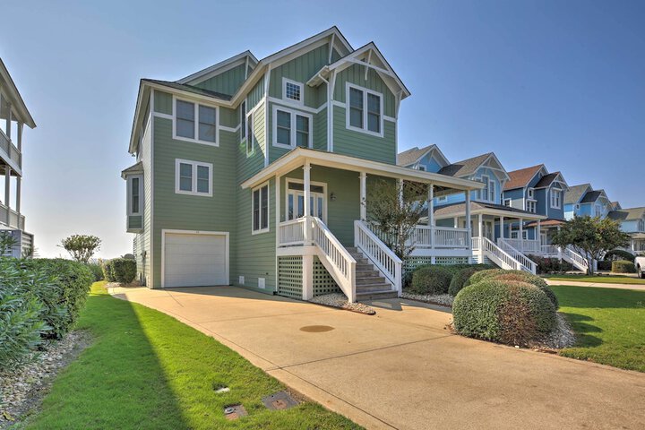 Manteo Waterfront Resort Home w / 30-ft Dock!