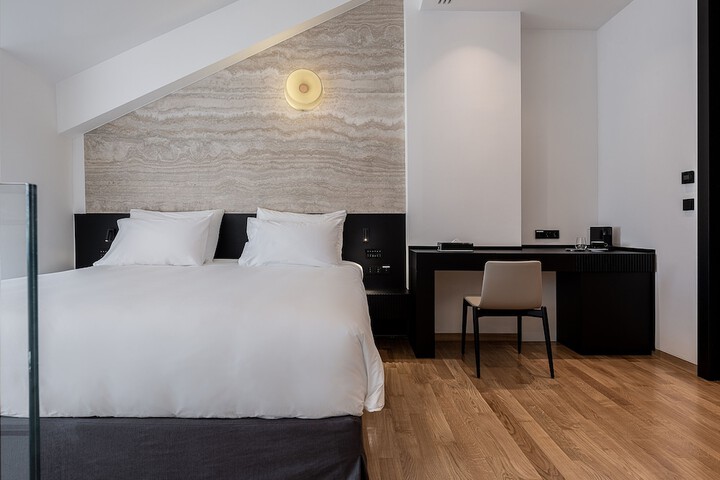 Room 20 of 62