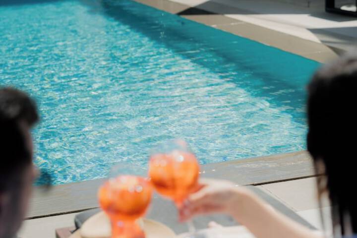Pool 43 of 86