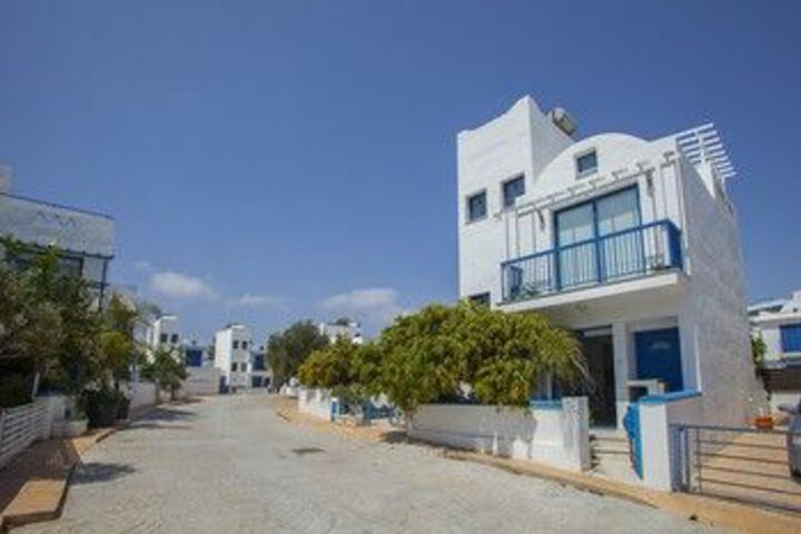 Hotel 2 of 47