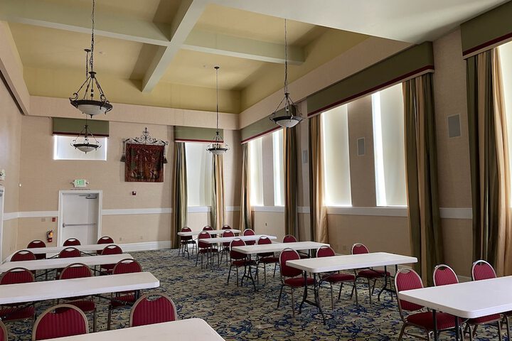 Banquet hall