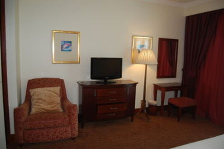 Room 25 of 55