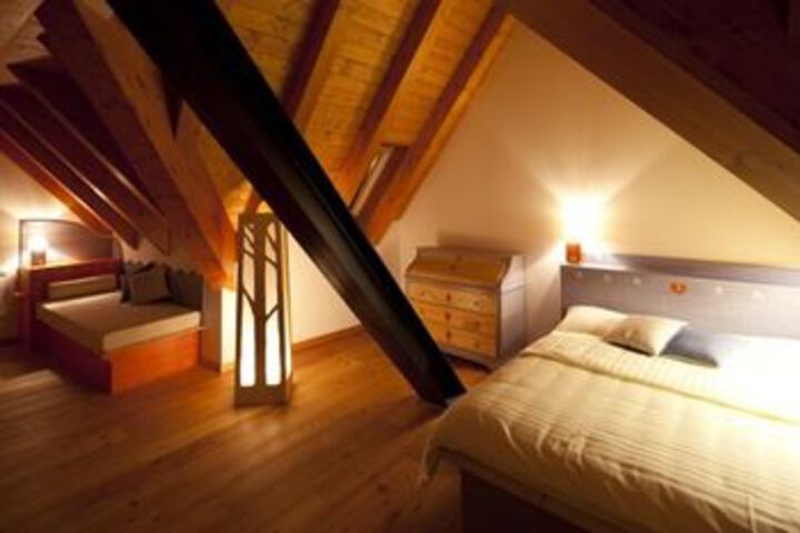 Room 18 of 65