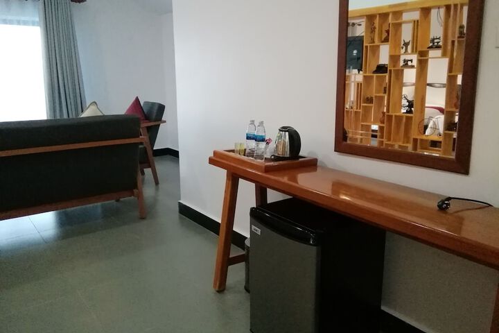 Room 14 of 91