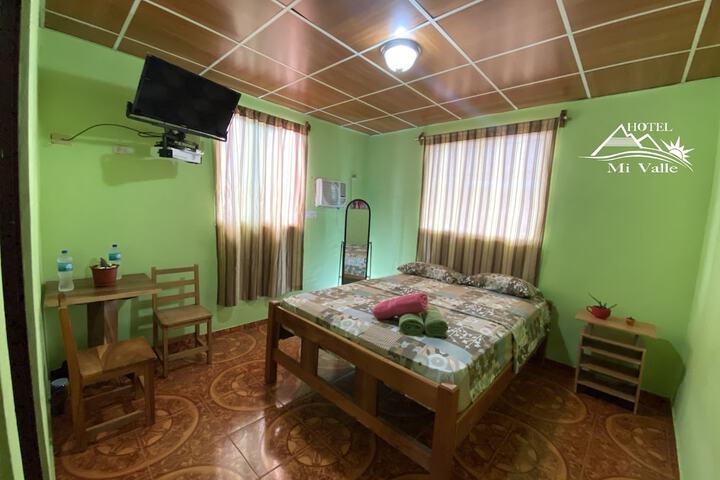 Room 9 of 42