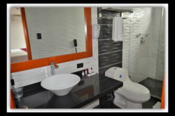Room 6 of 35