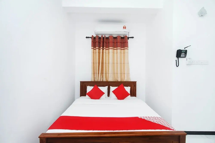 Room 3 of 13