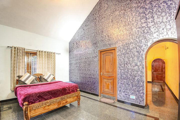 Room 5 of 7