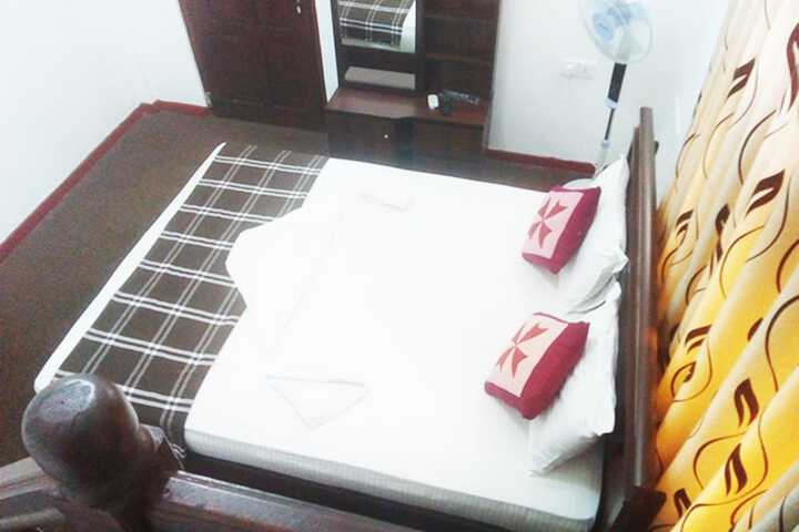 Room 46 of 49