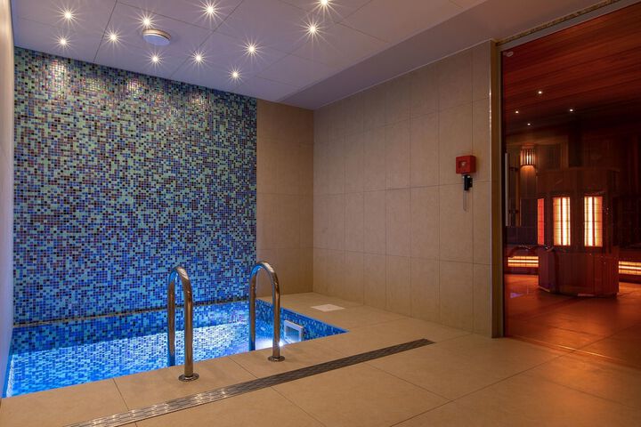Steam room