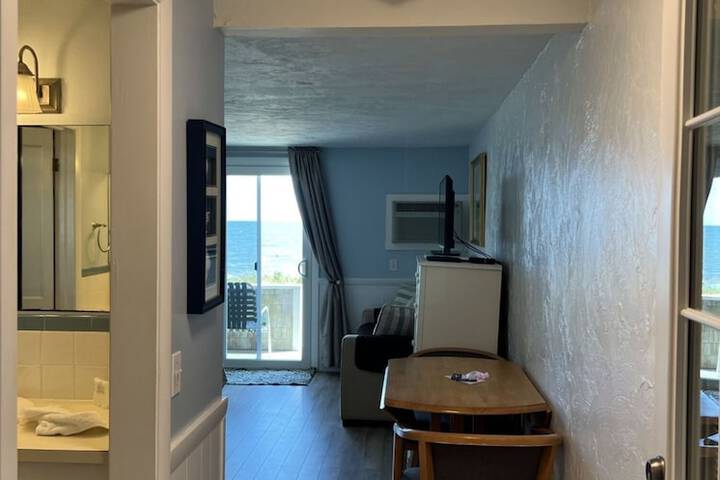 Room 60 of 230